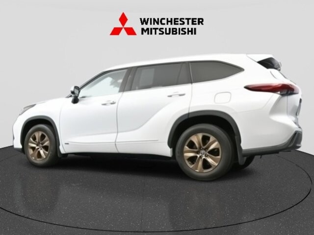 2022 Toyota Highlander in Winchester, VA 22602 - 18030311 26