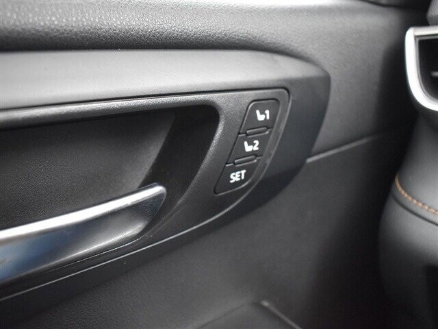 2022 Toyota Highlander in Winchester, VA 22602 - 18030311 92