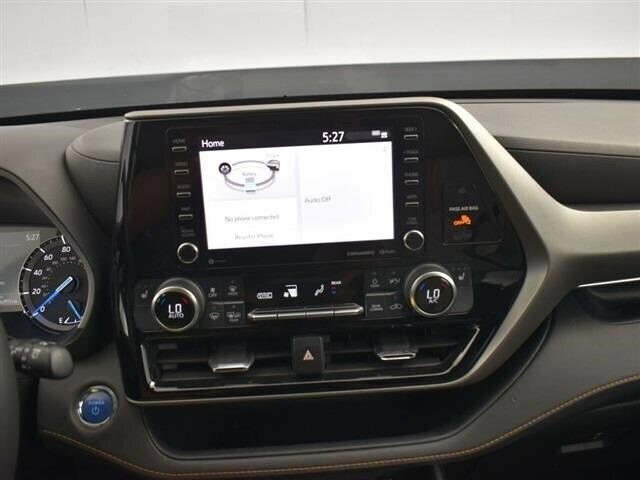 2022 Toyota Highlander in Winchester, VA 22602 - 18030311 12