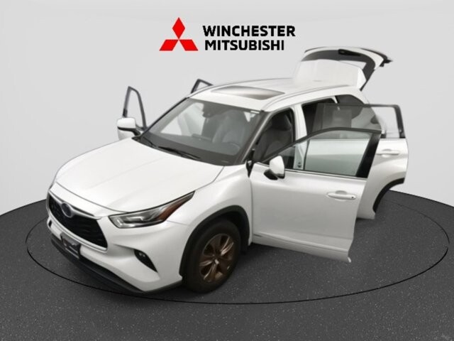 2022 Toyota Highlander in Winchester, VA 22602 - 18030311 32