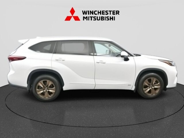 2022 Toyota Highlander in Winchester, VA 22602 - 18030311 8