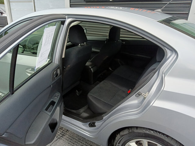 2013 Subaru Impreza in DuBois, PA 15801 - 18030315 7