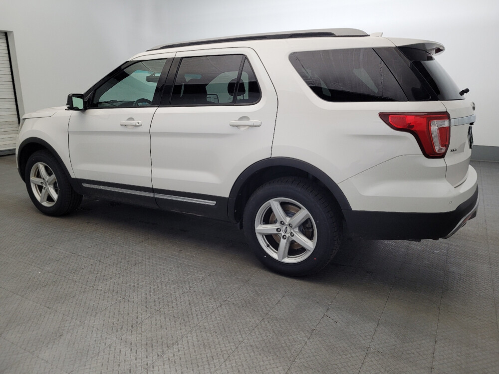 2017 Ford Explorer in Glen Burnie, MD 21061 - 18030384 3
