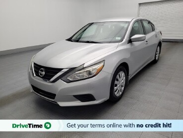2017 Nissan Altima in Miami, FL 33157