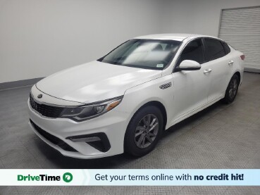2020 Kia Optima in Highland, IN 46322