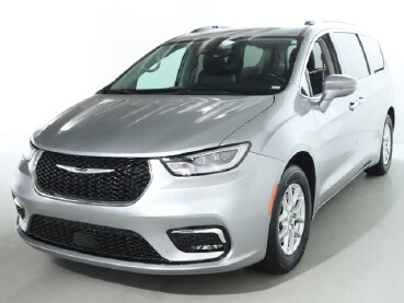 2021 Chrysler Pacifica in Bedford, OH 44146