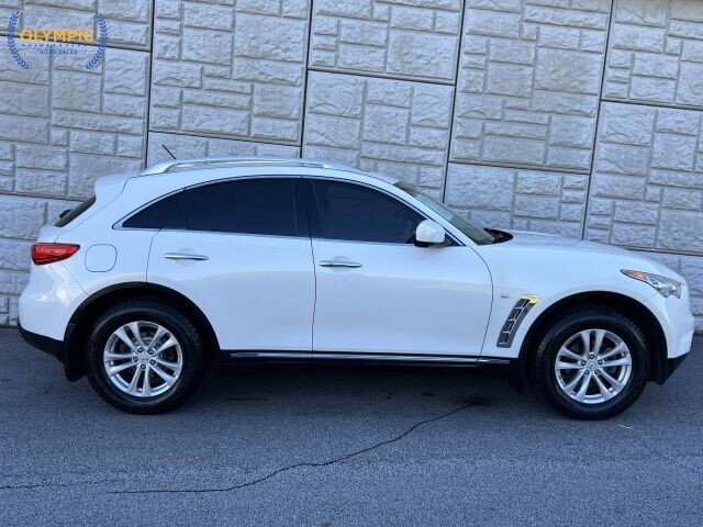 2015 INFINITI QX70 in Decatur, GA 30032 - 18031087 8