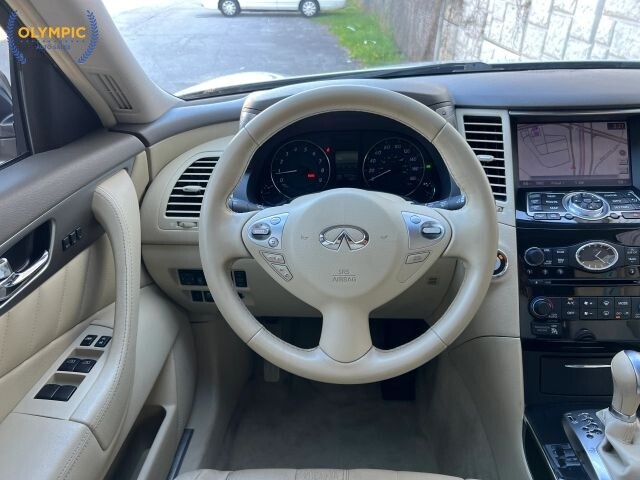 2015 INFINITI QX70 in Decatur, GA 30032 - 18031087 23