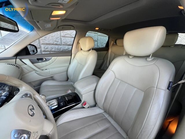 2015 INFINITI QX70 in Decatur, GA 30032 - 18031087 43