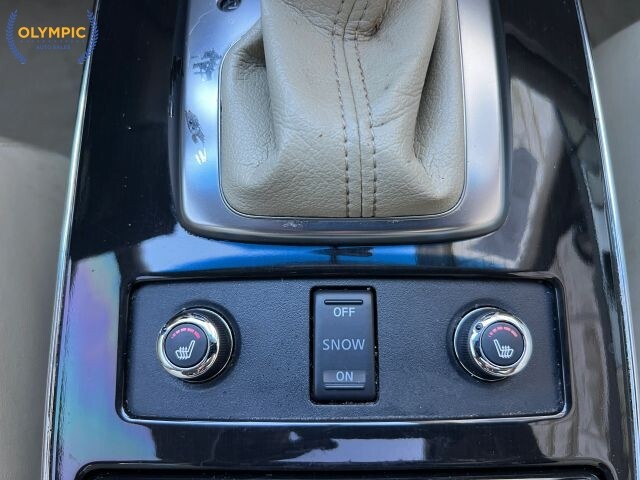 2015 INFINITI QX70 in Decatur, GA 30032 - 18031087 36