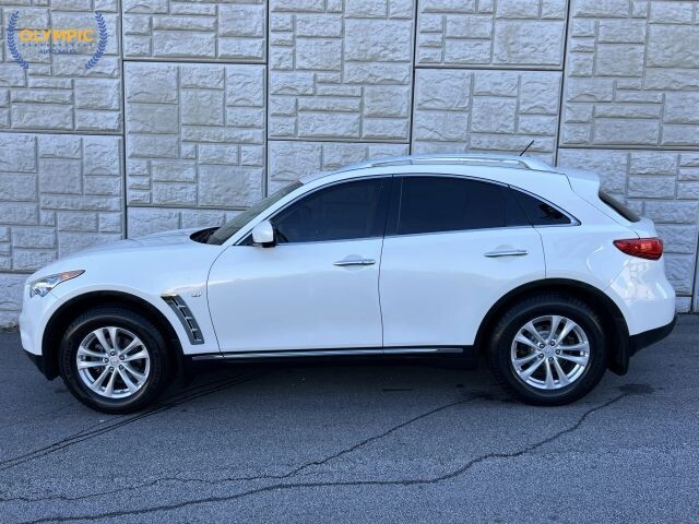 2015 INFINITI QX70 in Decatur, GA 30032 - 18031087 7