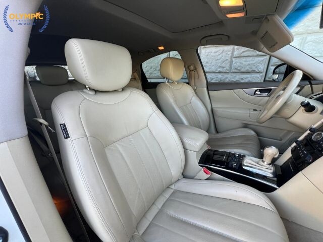 2015 INFINITI QX70 in Decatur, GA 30032 - 18031087 44