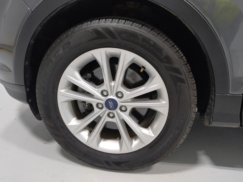 2018 Ford Escape in Columbus, OH 43231 - 18031560 31