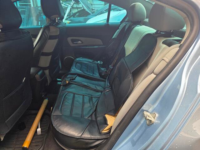 2011 Chevrolet Cruze in Blauvelt, NY 10913 - 18031641 19