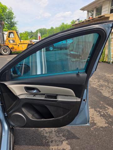 2011 Chevrolet Cruze in Blauvelt, NY 10913 - 18031641 28