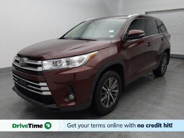2018 Toyota Highlander in Independence, MO 64055