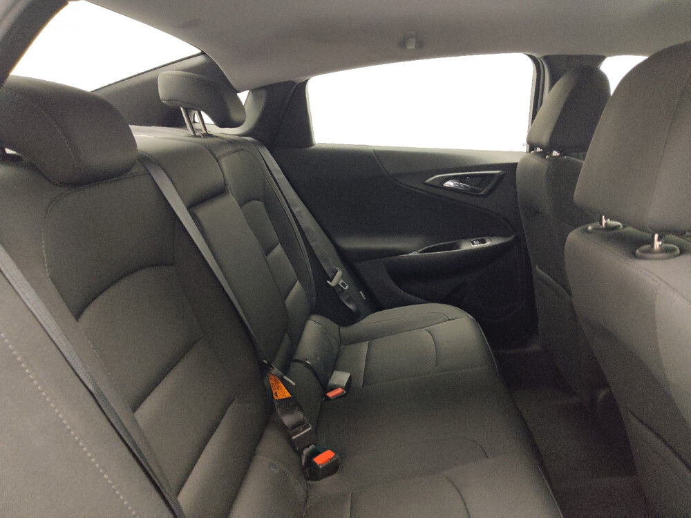 2017 Chevrolet Malibu in Jackson, MS 39211 - 18031873 19