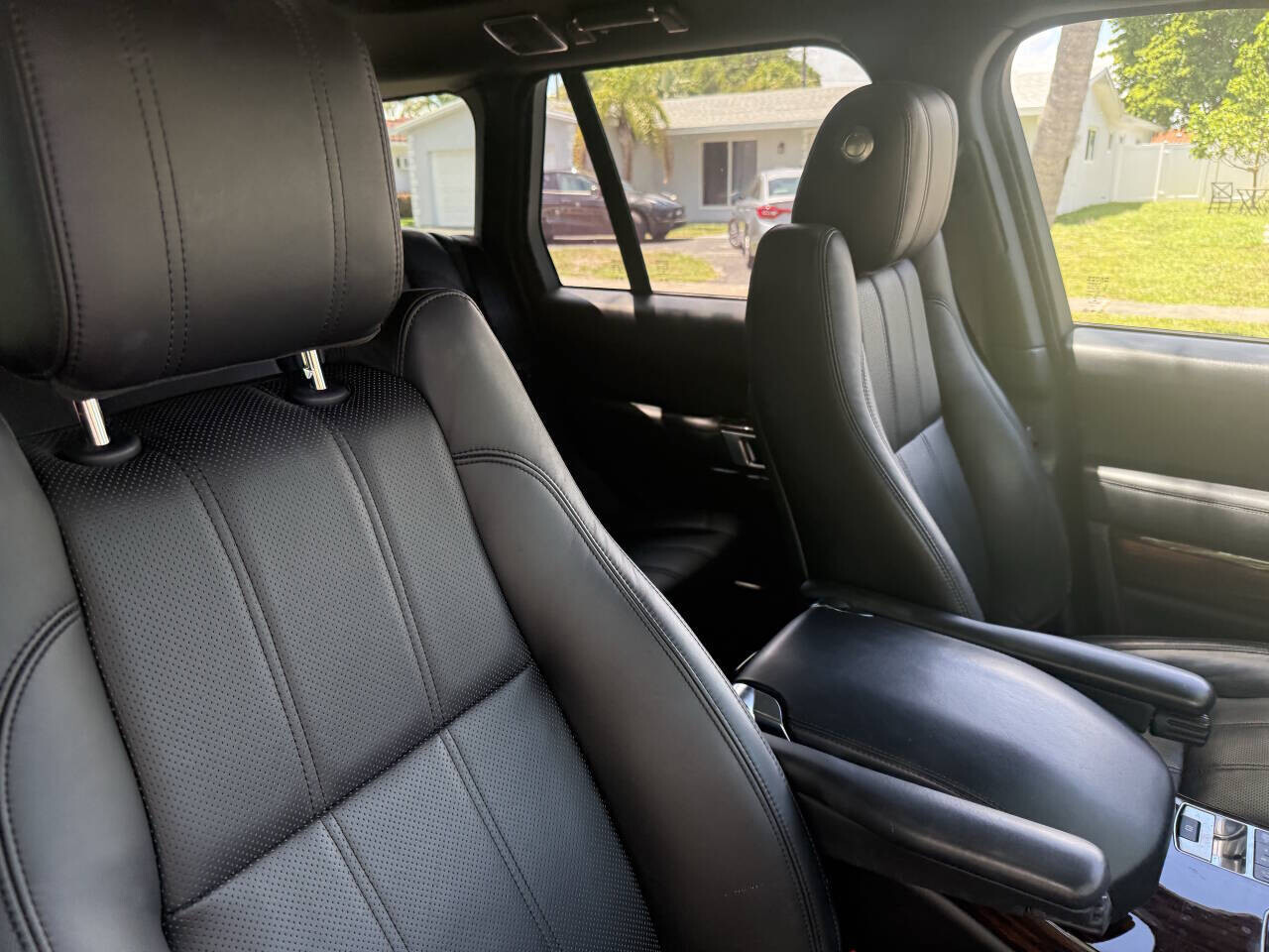 2015 Land Rover Range Rover in Hollywood, FL 33023-1906 - 18031923 16
