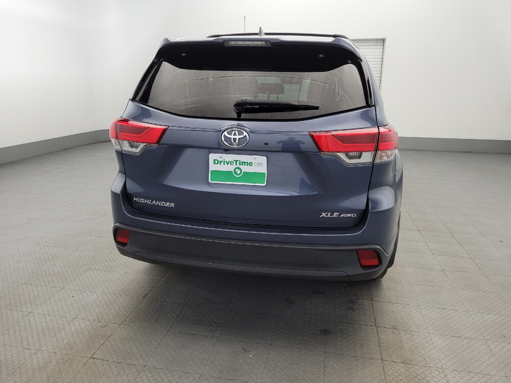 2018 Toyota Highlander in Glen Burnie, MD 21061 - 18031984 7