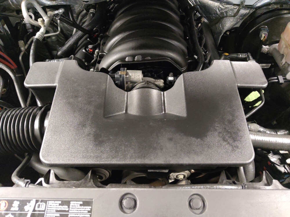 2017 Chevrolet Tahoe in Baton Rouge, LA 70816 - 18032136 30