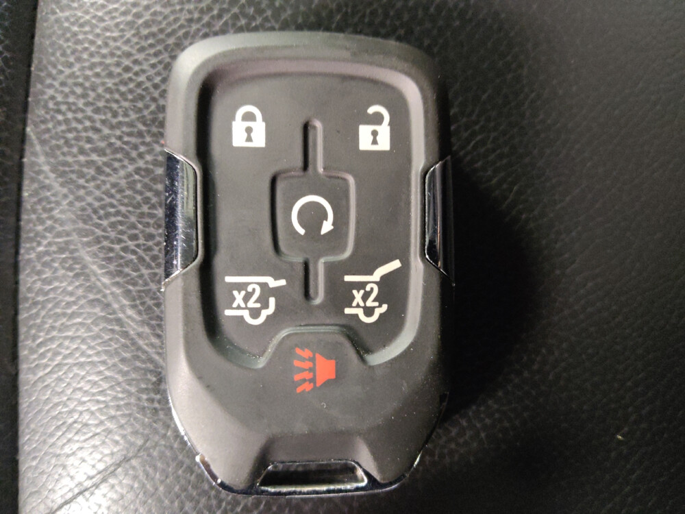 2017 Chevrolet Tahoe in Baton Rouge, LA 70816 - 18032136 32