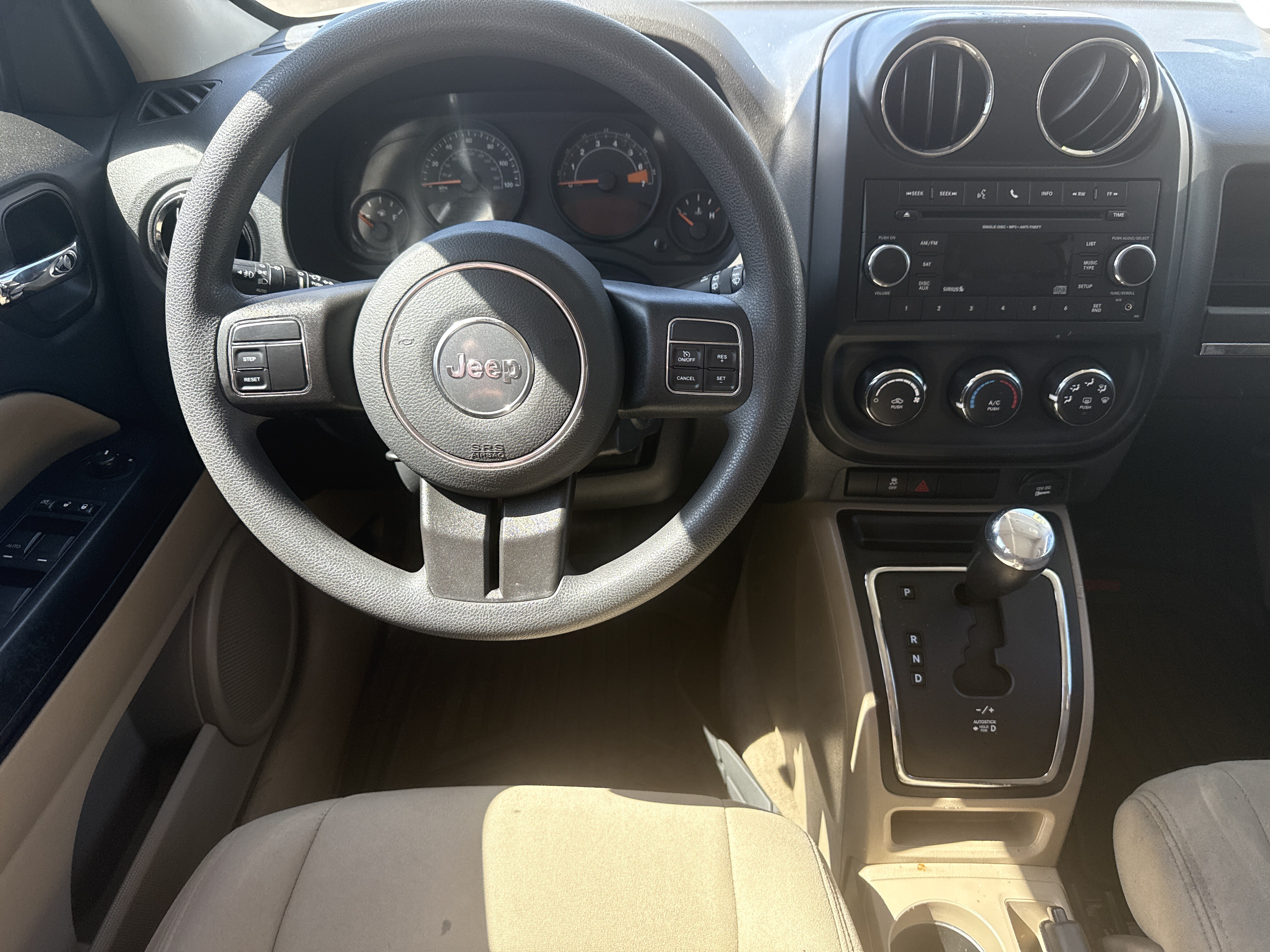 2017 Jeep Patriot in Phoenix, AZ 85022 - 18032402 7