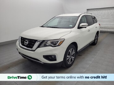 2017 Nissan Pathfinder in Jackson, MS 39211