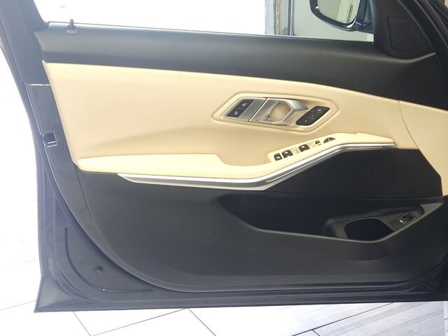 2022 BMW 330i xDrive in Cinnaminson, NJ 08077 - 18032785 10