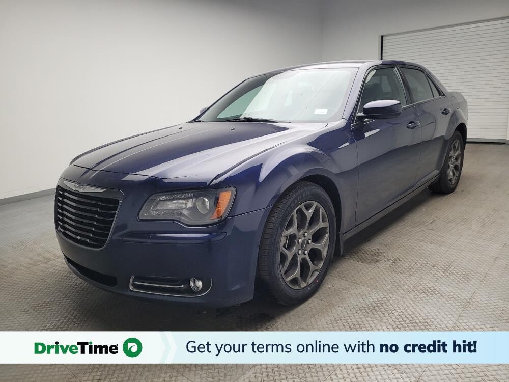 2014 Chrysler 300 in Grand Rapids, MI 49508 - 18032951