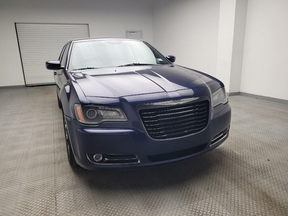 2014 Chrysler 300 in Grand Rapids, MI 49508 - 18032951 14