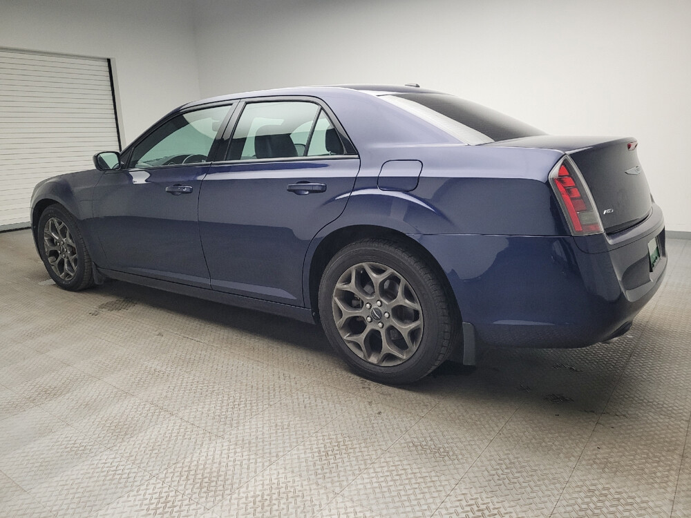 2014 Chrysler 300 in Grand Rapids, MI 49508 - 18032951 3