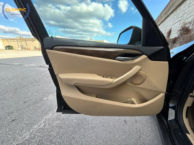 2014 BMW X1 in Decatur, GA 30032 - 18033189 37