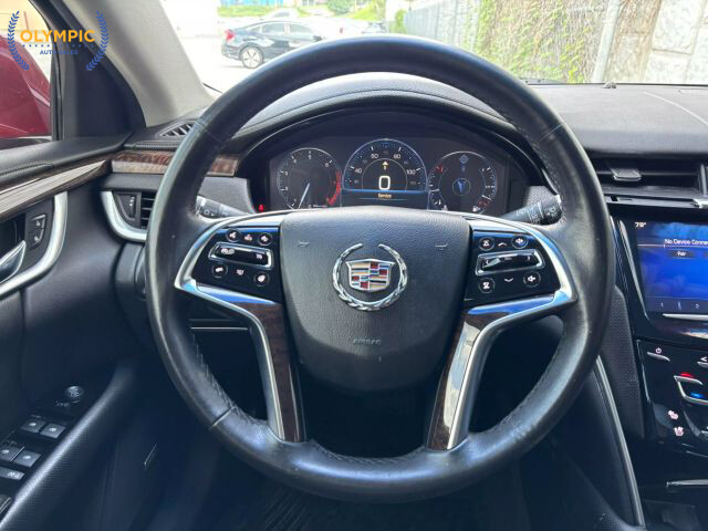 2013 Cadillac XTS in Decatur, GA 30032 - 18033190 21
