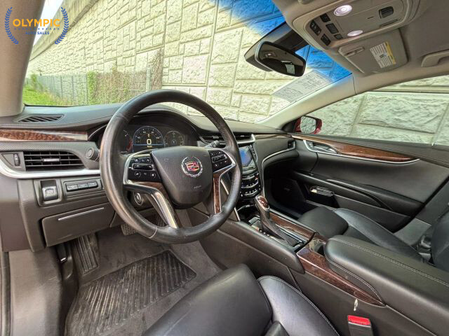 2013 Cadillac XTS in Decatur, GA 30032 - 18033190 17