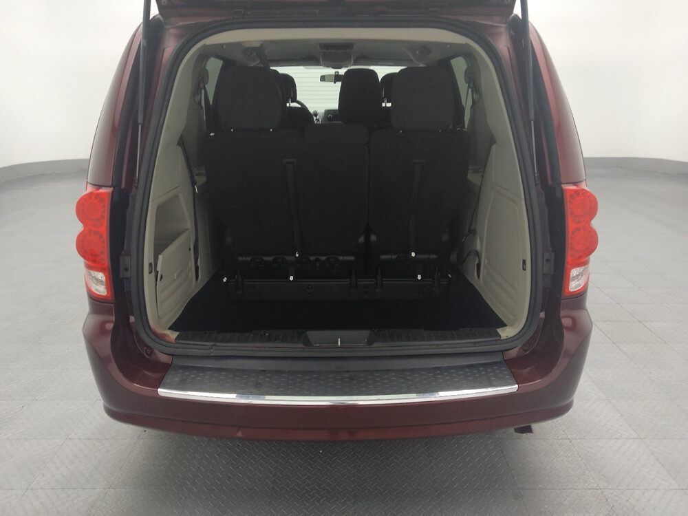 2017 Dodge Grand Caravan in West Palm Beach, FL 33409 - 18033273 29