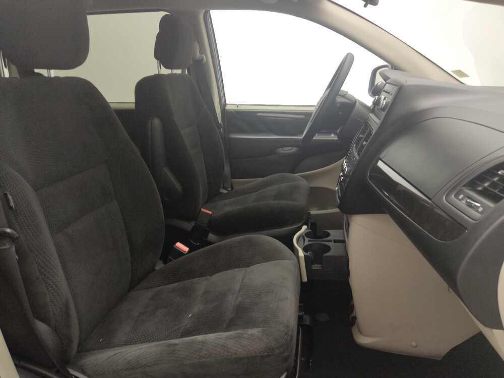 2017 Dodge Grand Caravan in West Palm Beach, FL 33409 - 18033273 21