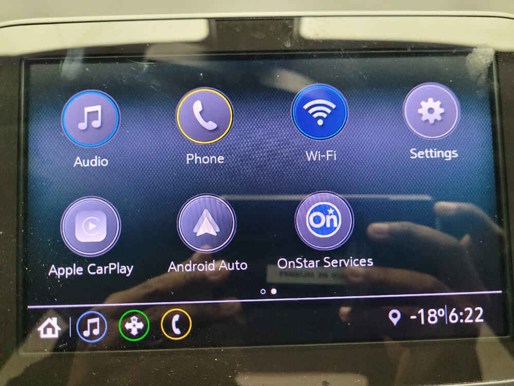 2020 Chevrolet Malibu in Topeka, KS 66611 - 18033348 25