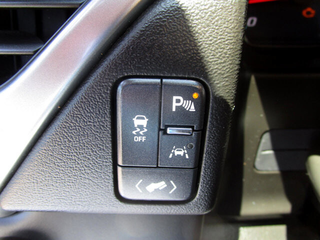 2018 Chevrolet Tahoe in Tampa, FL 33604-6914 - 18033578 36