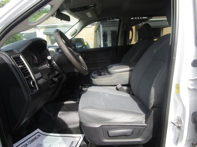2017 RAM 2500 in Tampa, FL 33604-6914 - 18033579 7