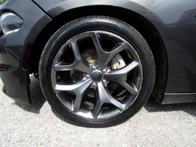 2015 Dodge Charger in Tampa, FL 33604-6914 - 18033580 21