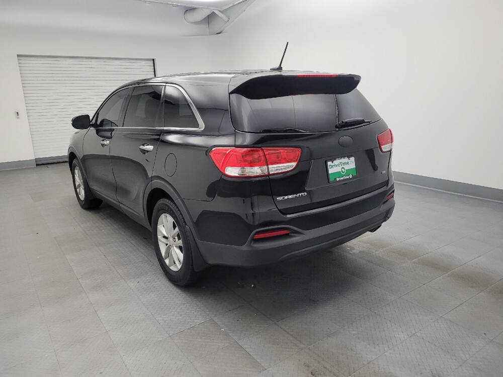 2016 Kia Sorento in Miamisburg, OH 45342 - 18033968 5