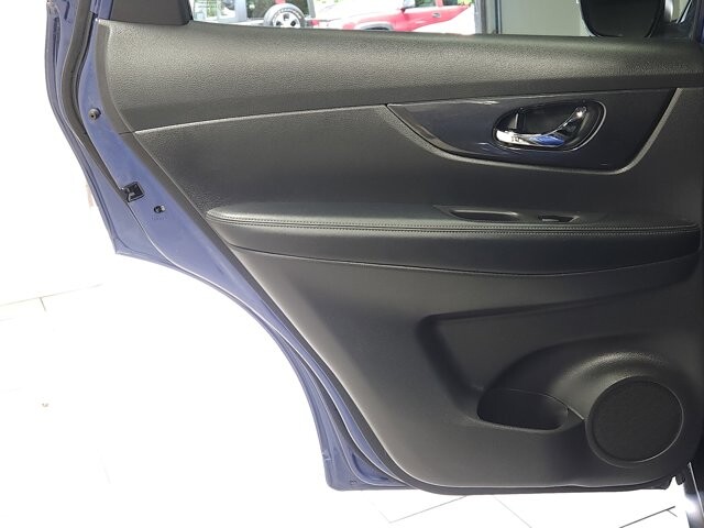 2020 Nissan Rogue in Cinnaminson, NJ 08077 - 18033991 12