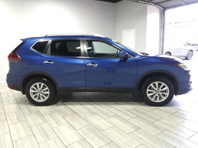 2020 Nissan Rogue in Cinnaminson, NJ 08077 - 18033991 6