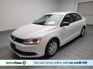 2014 Volkswagen Jetta in Downey, CA 90241