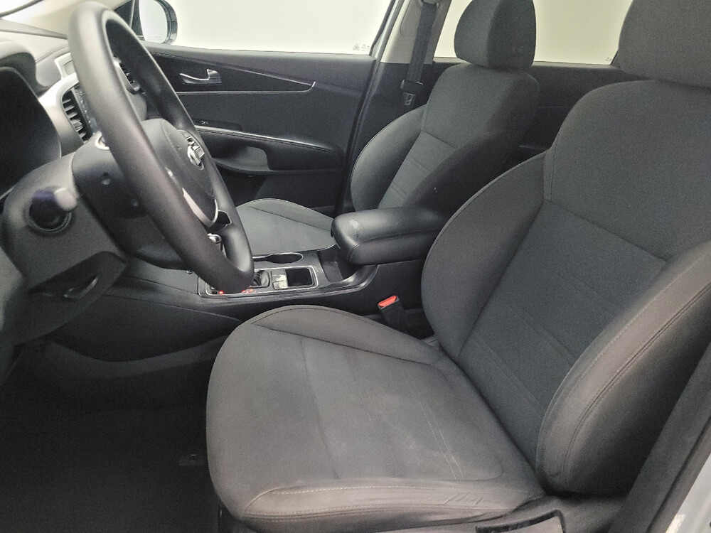 2019 Kia Sorento in Albany, GA 31705 - 18034056 17
