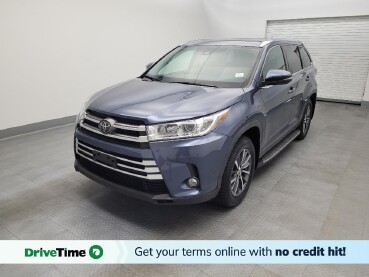 2019 Toyota Highlander in Miamisburg, OH 45342