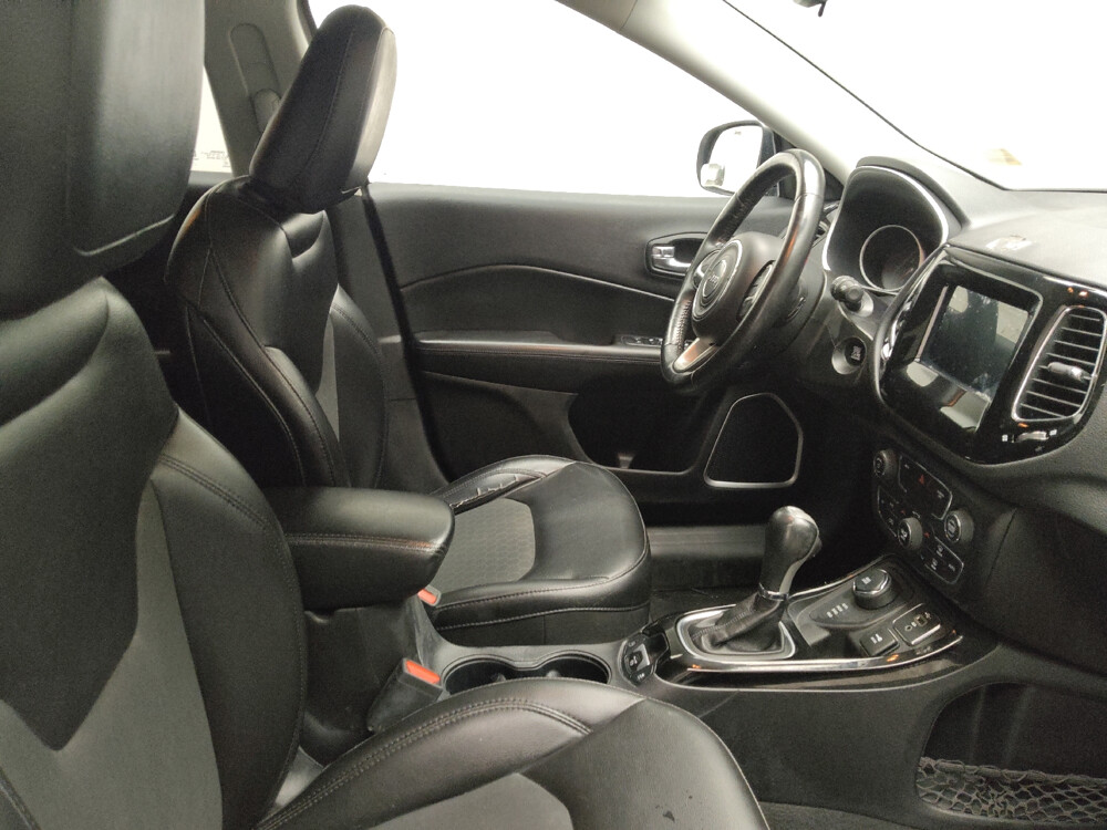 2019 Jeep Compass in Taylor, MI 48180 - 18034197 21