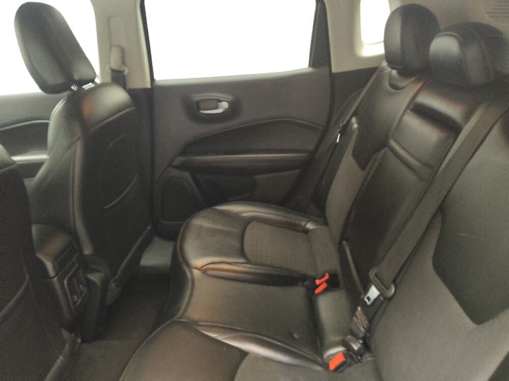 2019 Jeep Compass in Taylor, MI 48180 - 18034197 18