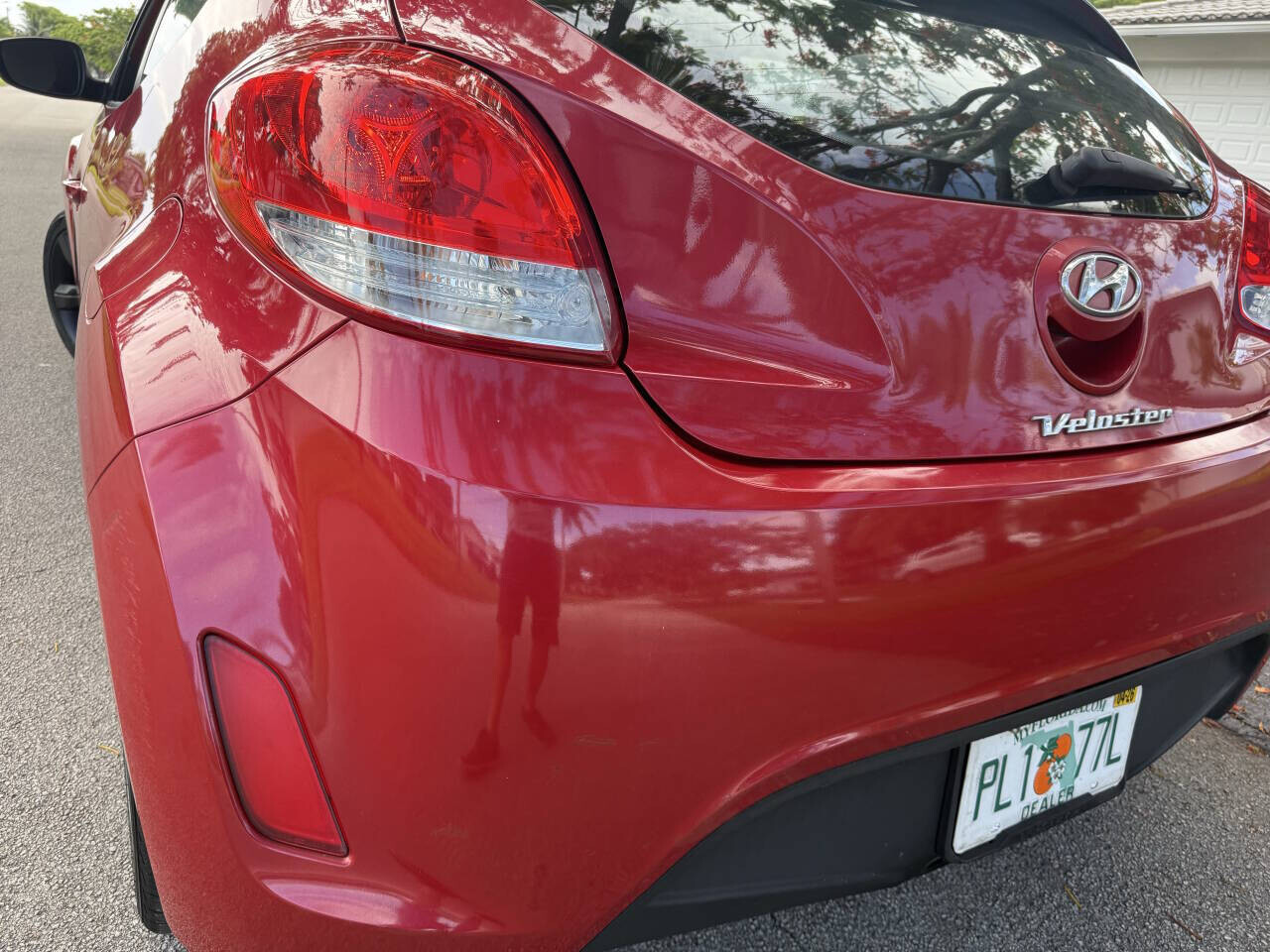 2013 Hyundai Veloster in Hollywood, FL 33023-1906 - 18034368 21
