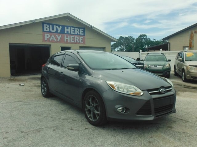 2013 Ford Focus in Holiday, FL 34690 - 18034392 3